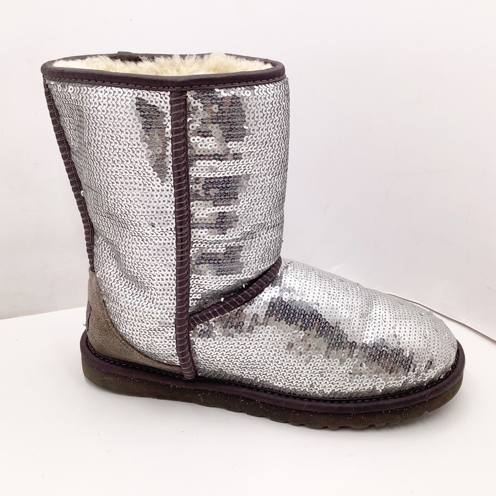{UGG} Silver Sequin Short Classic Boot